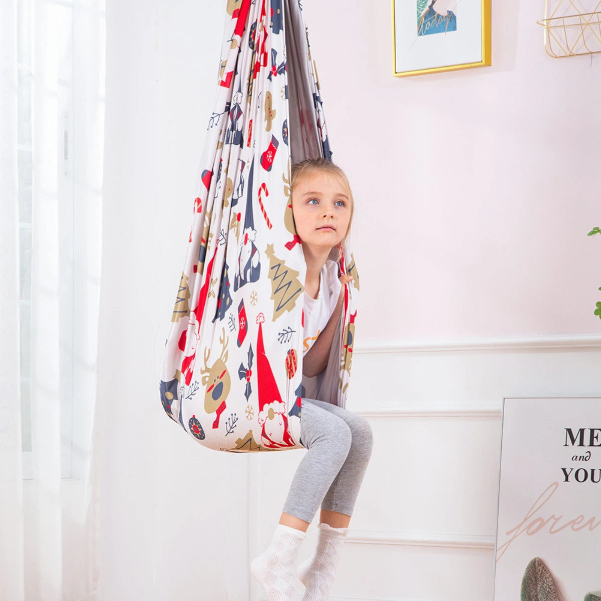 linear-gradient(90deg,rgba(217, 217, 217, 1) 50%, rgba(205, 47, 70, 1) 50%);